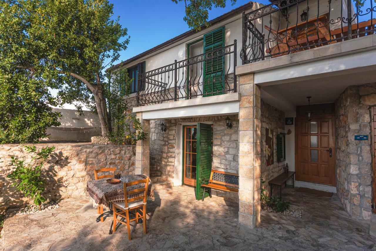 Вилла Authentic House Pelegrinka Дрвеник-Мали Экстерьер фото