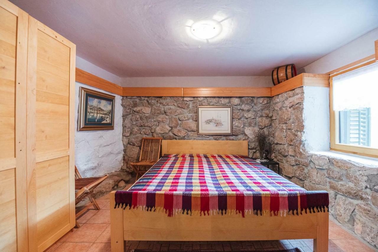 Вилла Authentic House Pelegrinka Дрвеник-Мали Экстерьер фото